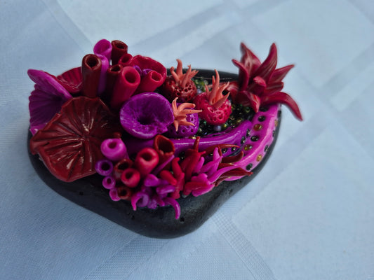 Cerise and reds Marine stone